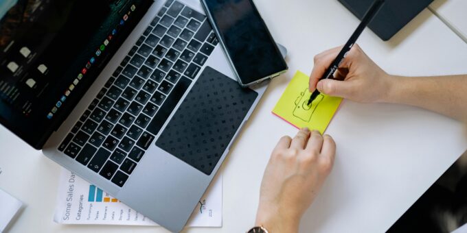 How to Use Technology to Improve Your Supply Chain Efficiency
