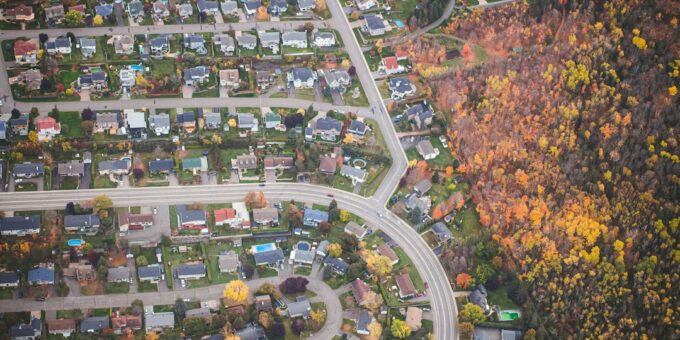 The Power of Local Giving: Why Your Neighbors Need Your Support Now
